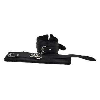 bound-to-play-beginners-bondage-kit-black-8-piece