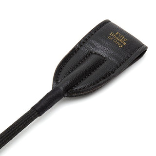 fifty-shades-of-grey-bound-to-you-riding-crop-2